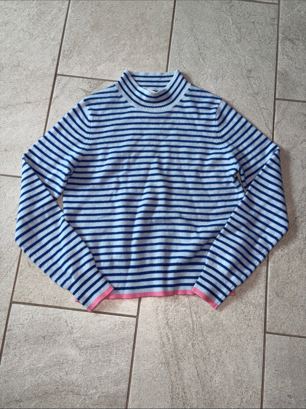 WHITE & WARREN CASHMERE FEATHERWEIGHT MOCK NECK SWEATER